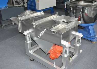 la séparation de la vibration 0.4×2kw usine la puissance de la sortie maximum 1100kg/H pour le plastique